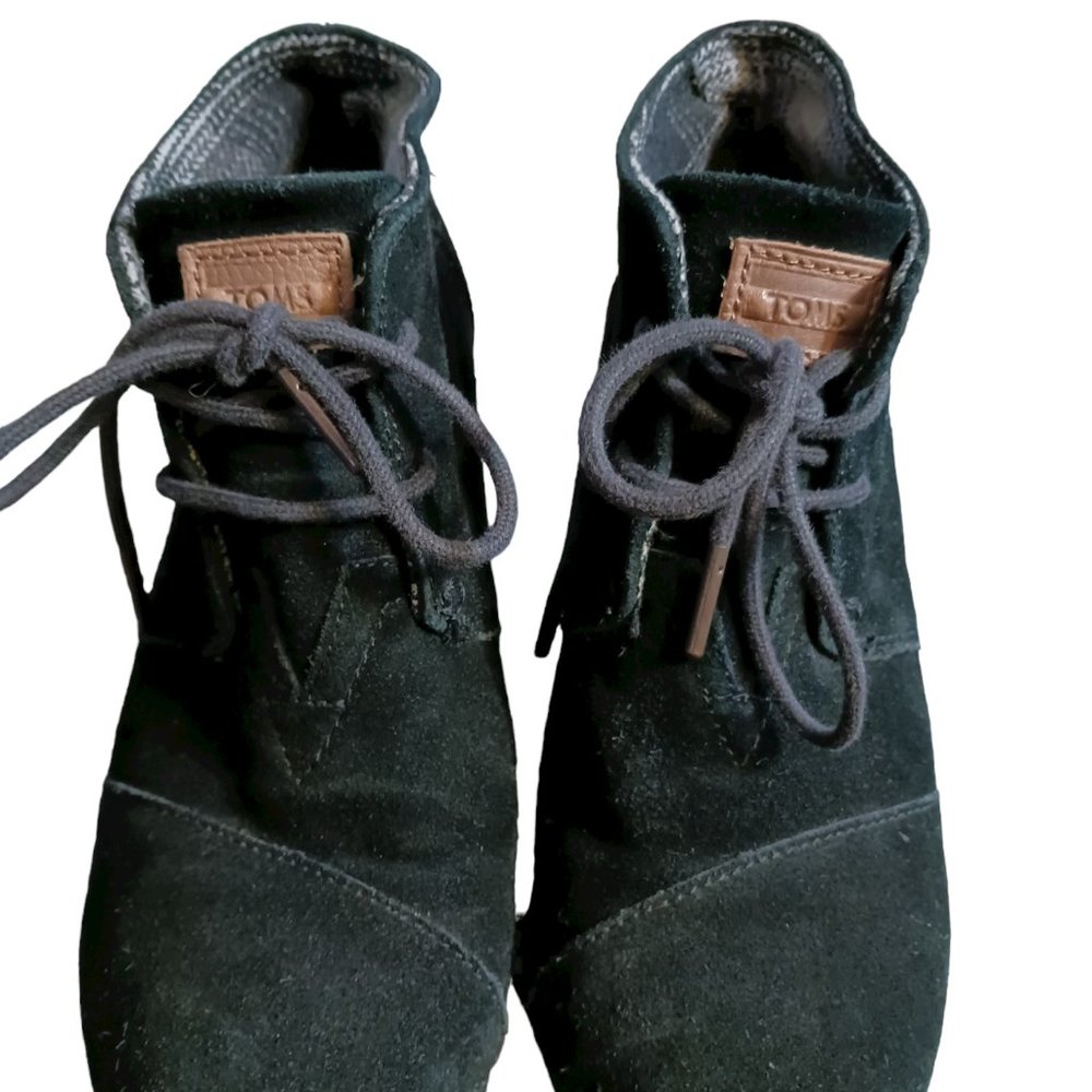 TOMS wedge shoes